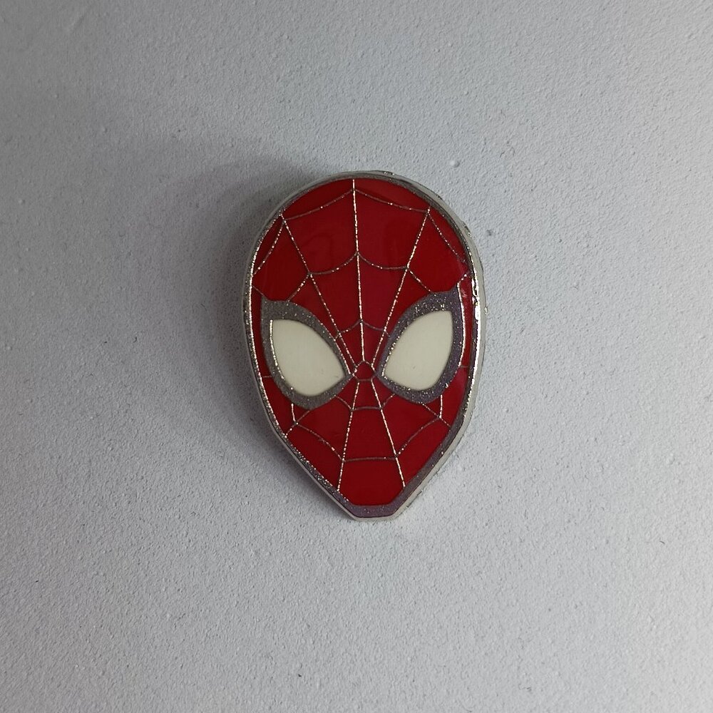 5/$20 Disney pin